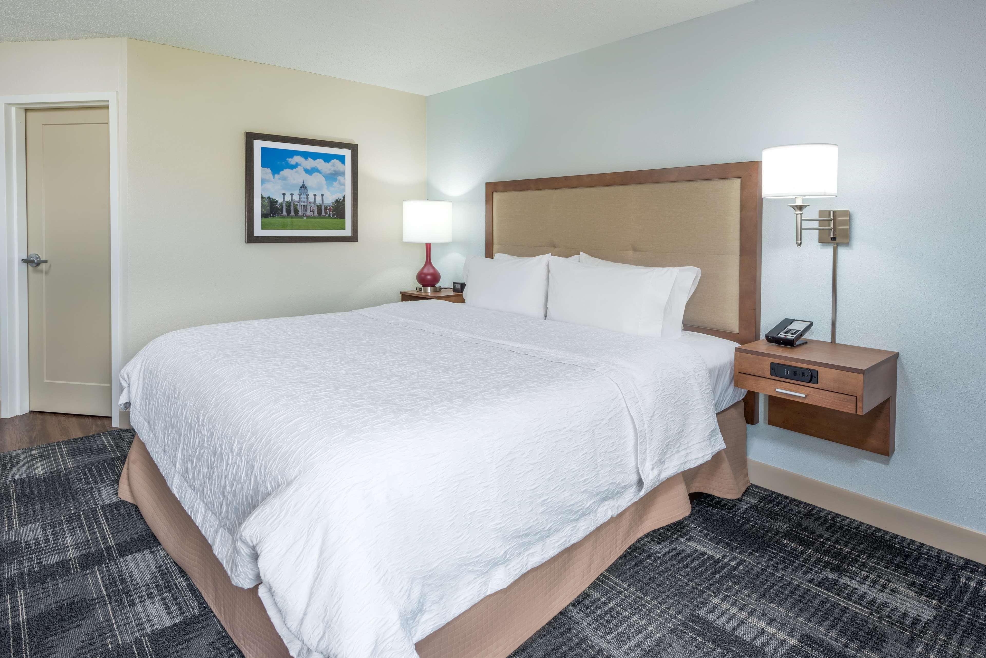 Hampton Inn Columbia Exterior photo