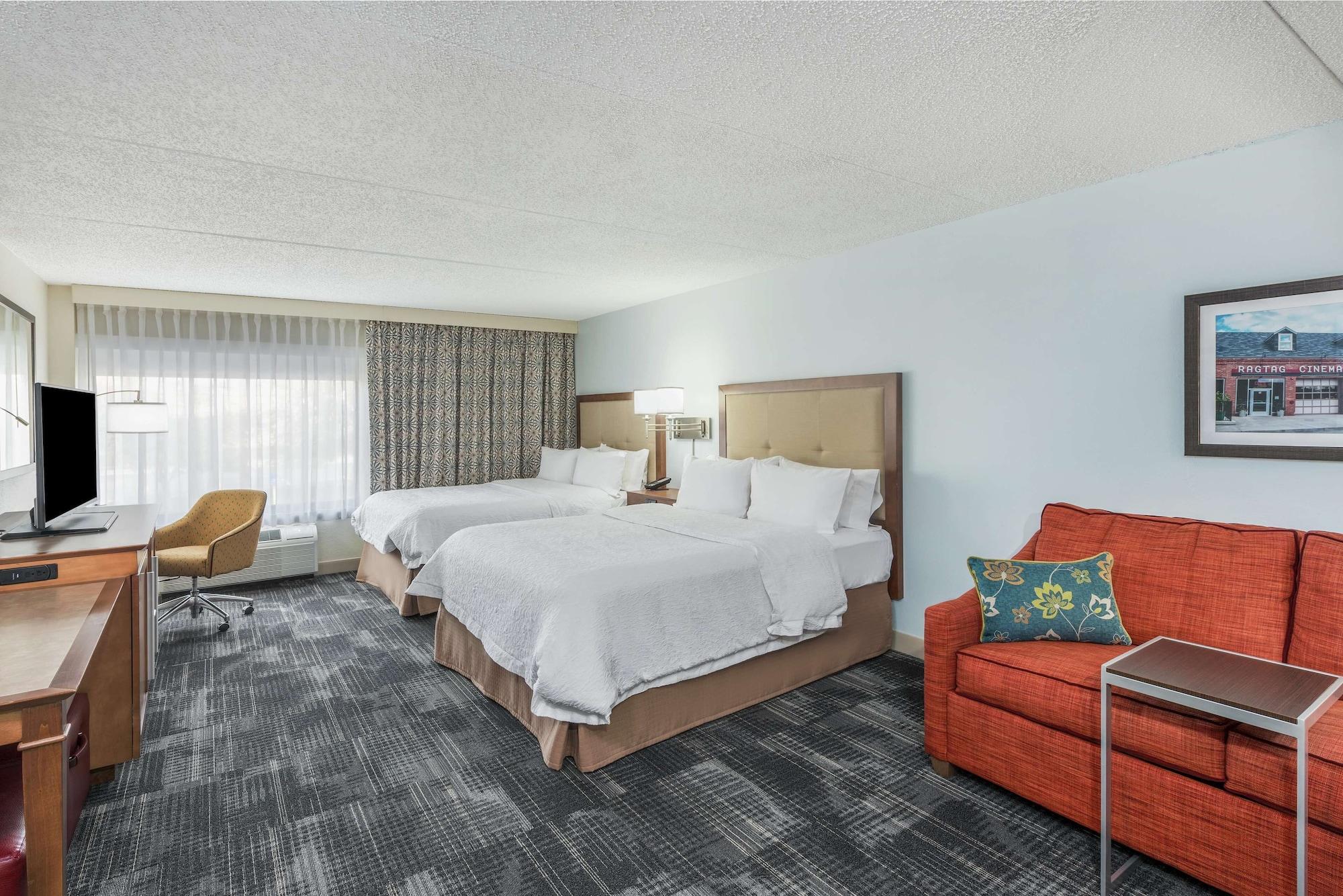 Hampton Inn Columbia Exterior photo