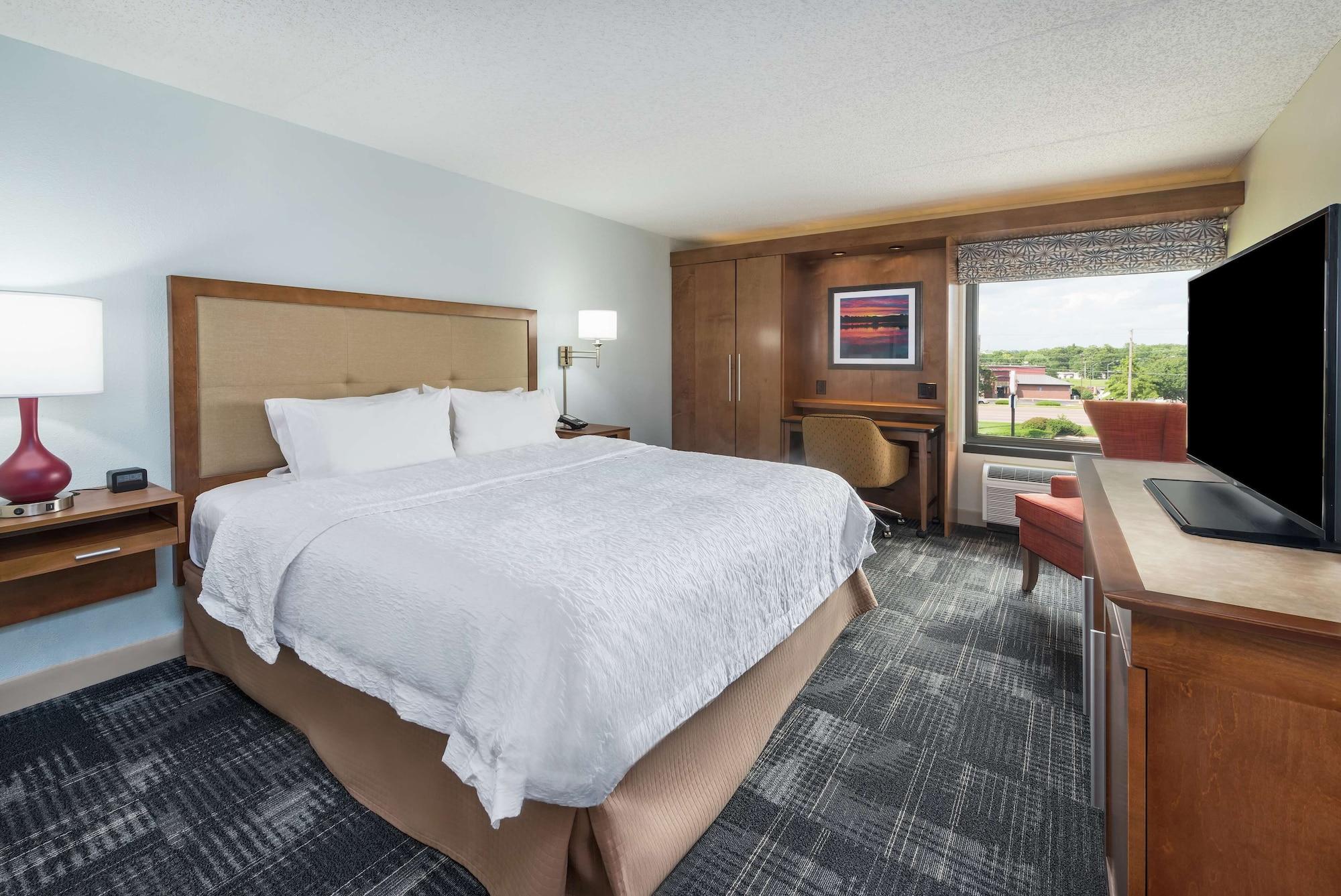 Hampton Inn Columbia Exterior photo