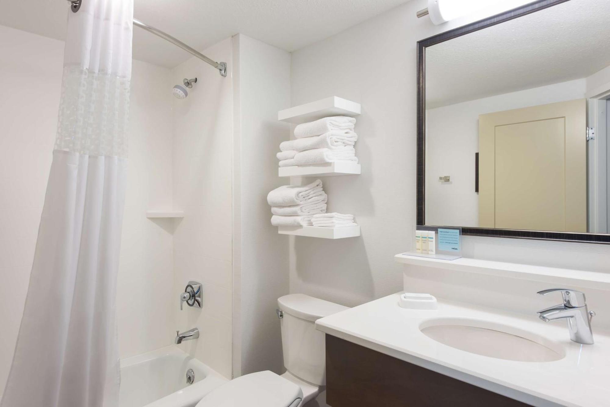 Hampton Inn Columbia Exterior photo