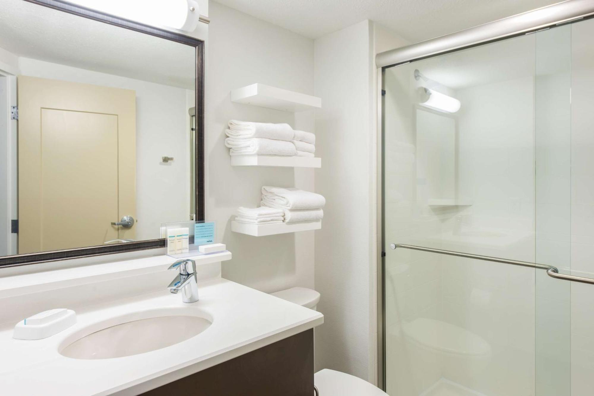 Hampton Inn Columbia Exterior photo