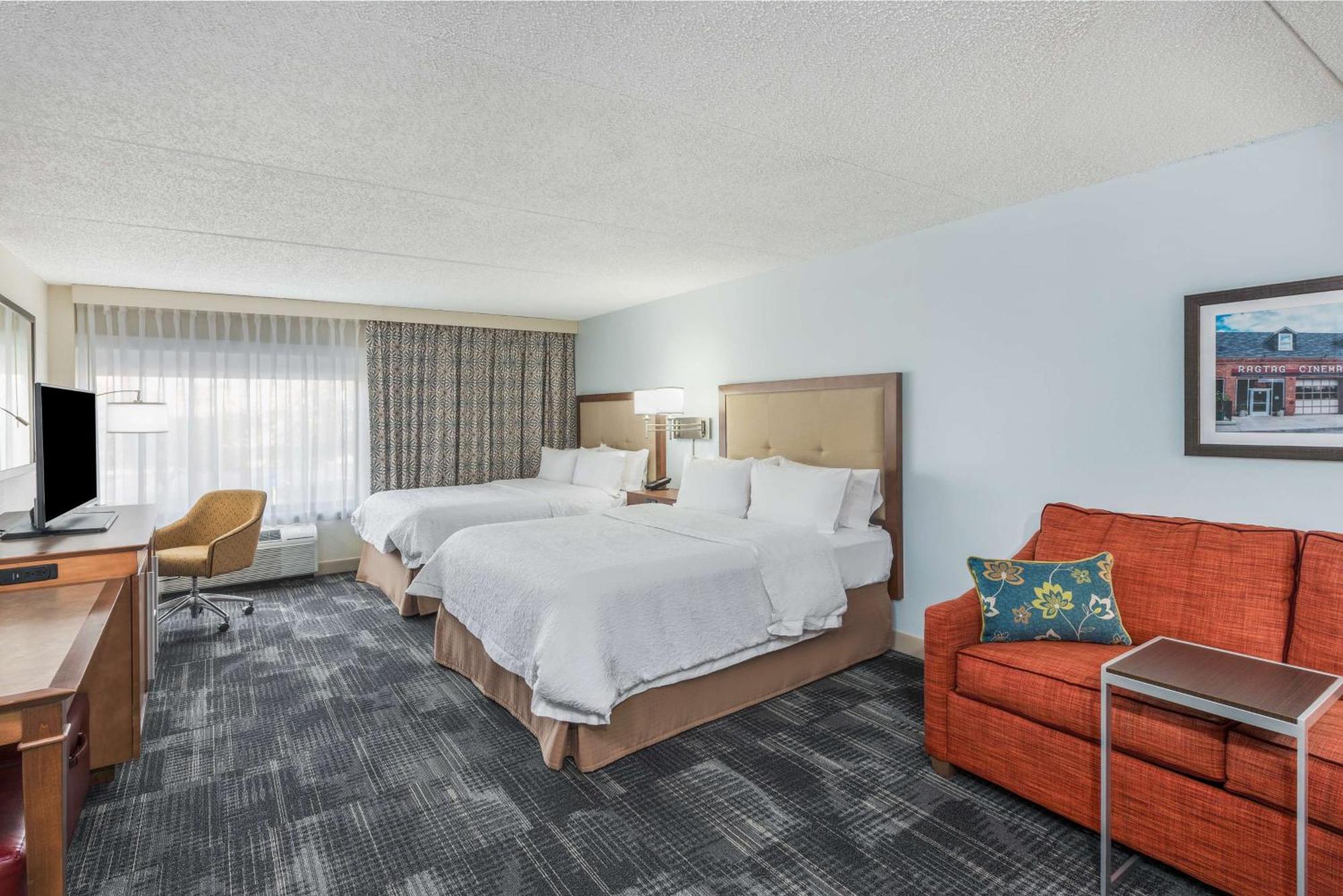 Hampton Inn Columbia Exterior photo