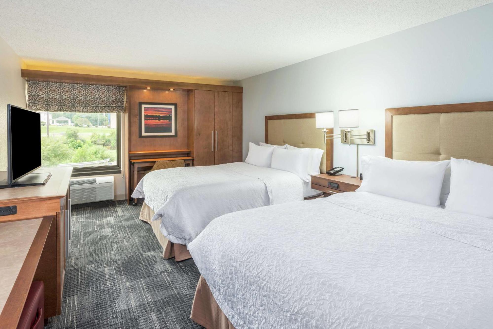 Hampton Inn Columbia Exterior photo