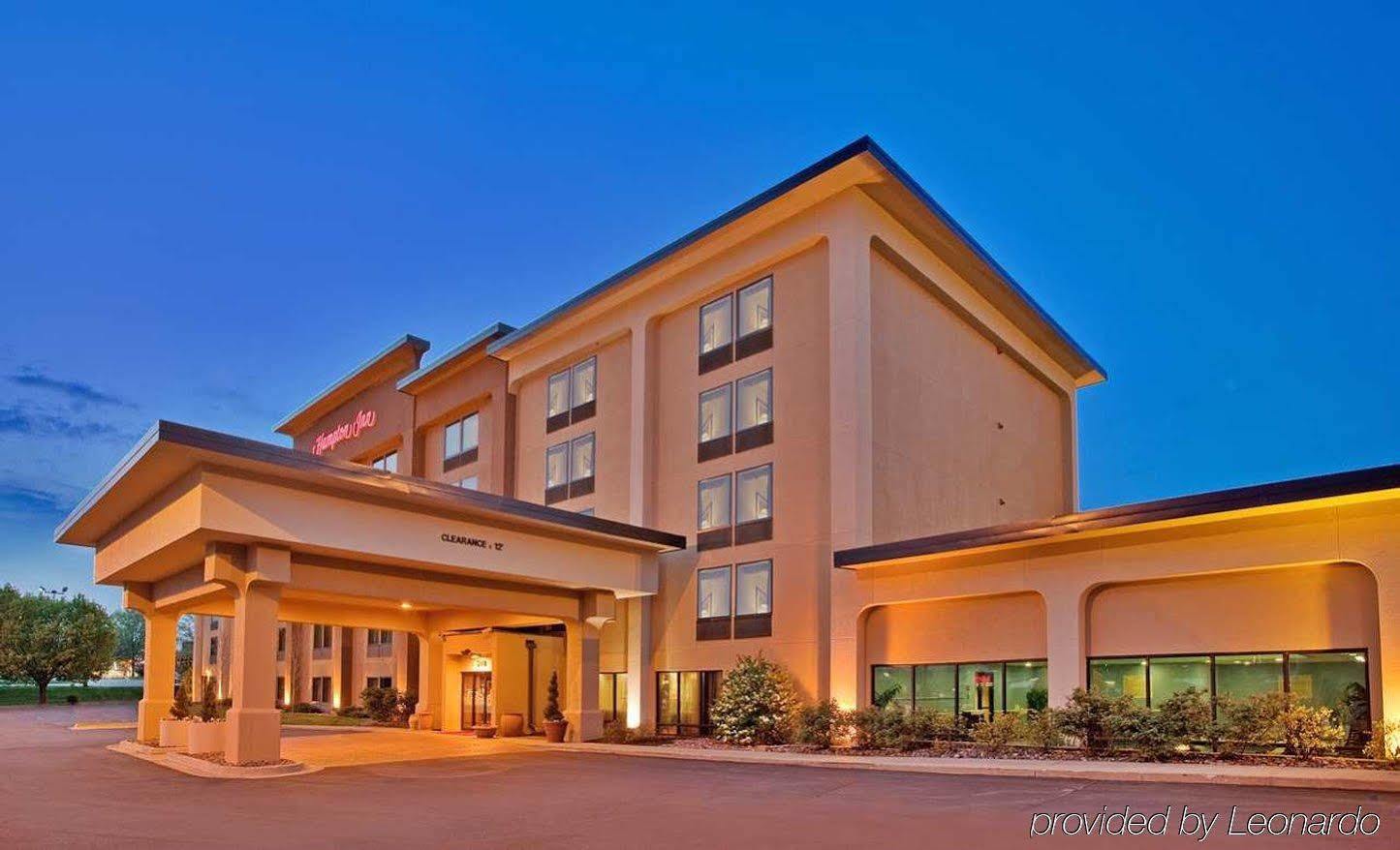Hampton Inn Columbia Exterior photo